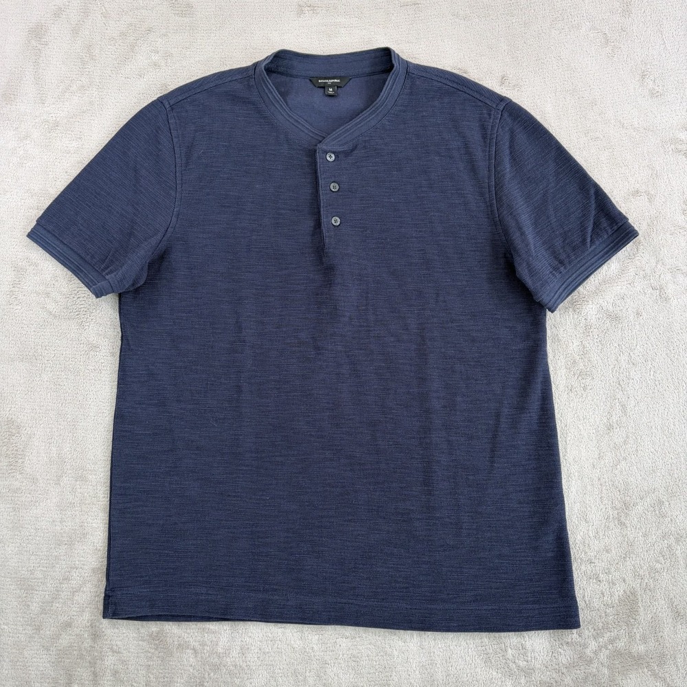 BANANA REPUBLIC Textured Henley T Shirt in Preppy Navy Men Medium NWOT $55